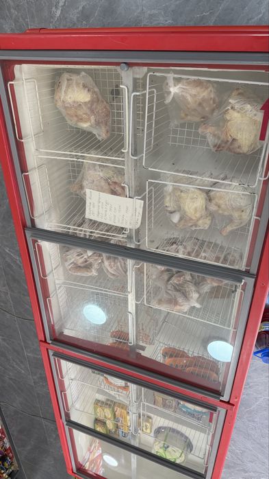 Продам морозильник 1200 л
