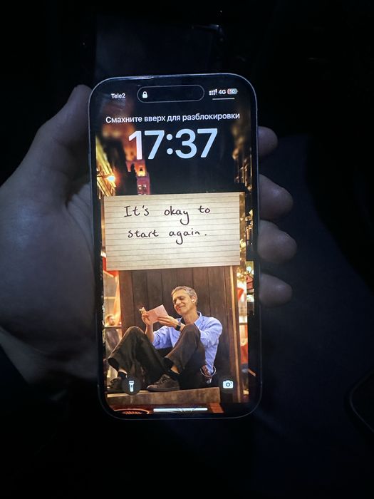 Айфон 16 белый цвет