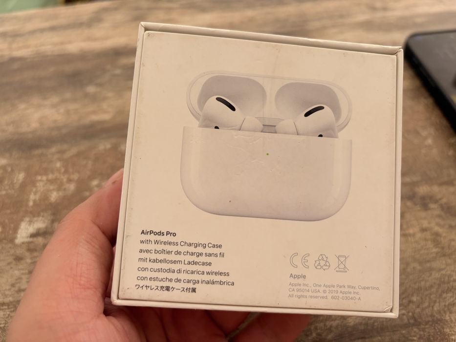 Зарядна кутия (кейс) AirPods Pro 1 A2190 – оригинал + опаковка