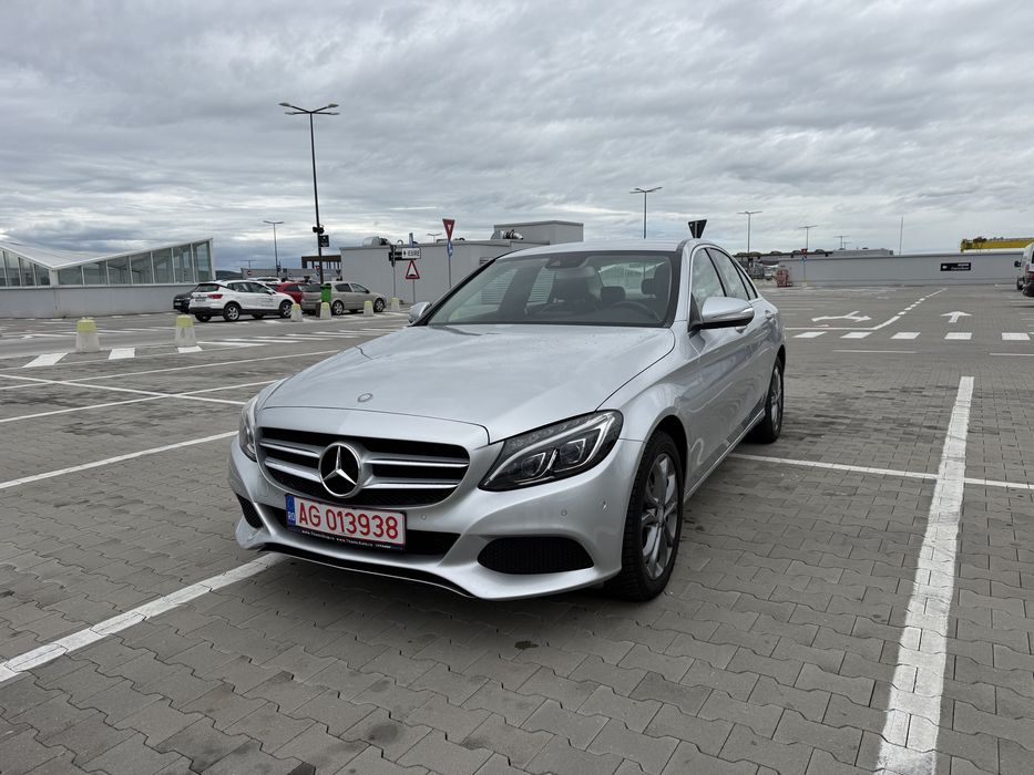 Mercedes-Benz C-Class W205 C220