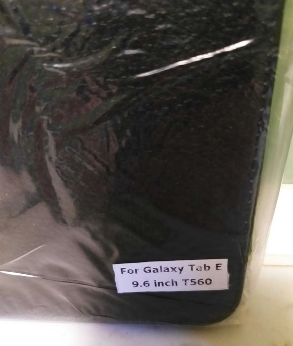 Tableta Samsung Galaxy Tab E T560 9.6" Wi-Fi alb + husa carte (noi-sigilate)