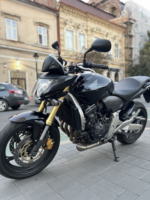 Honda hornet pc 41