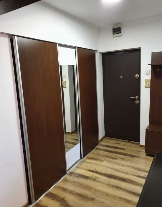 Inchiriez apartament cu 2 camere, Dristor