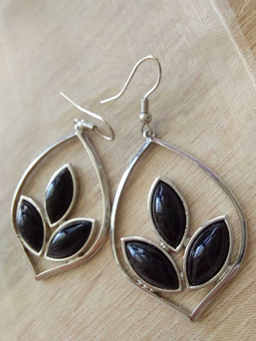 Дамски обеци - всеки вид по 3 лв.