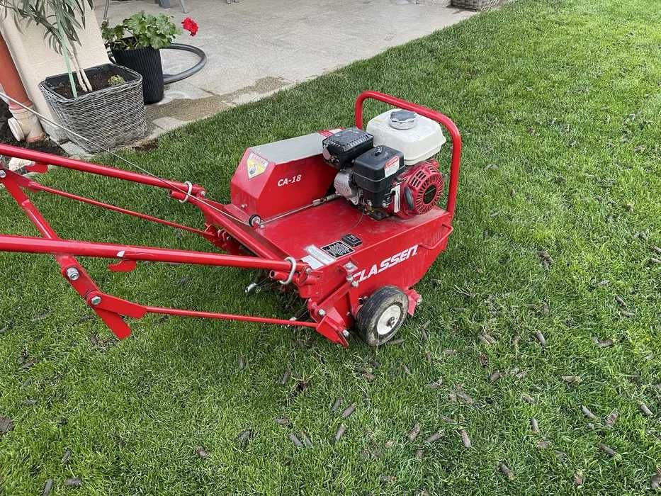 Aerare gazon cu aerator cu carote - solutie profesionala