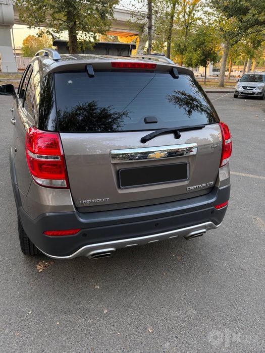 Chevrolet Captiva, 3 позиция 2013 года