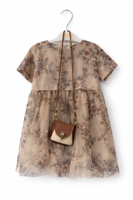 Дрехи за момиче