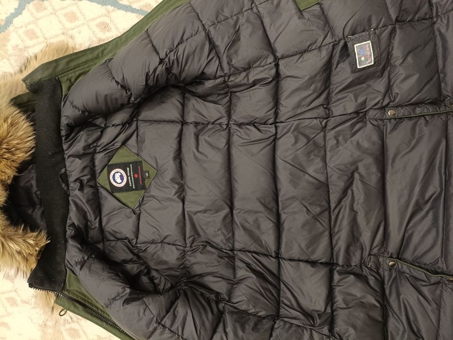 Продам парку зимнюю