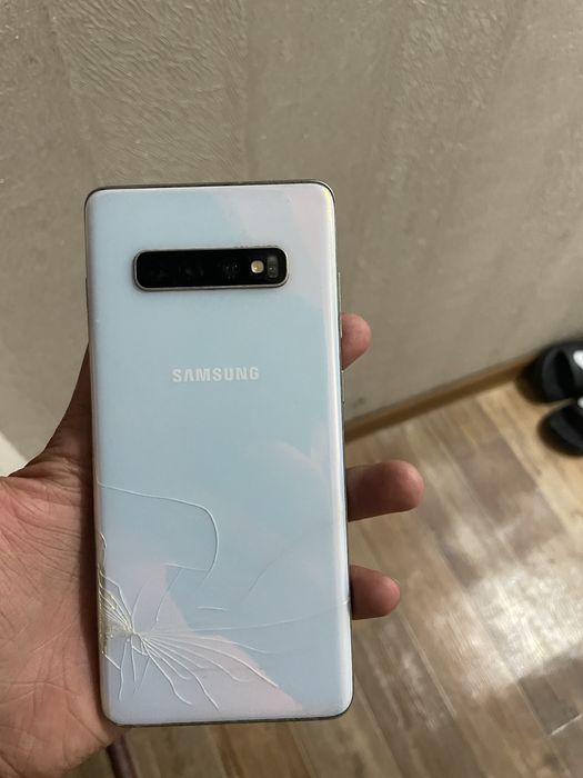 SAMSUNG S10 + обмен
