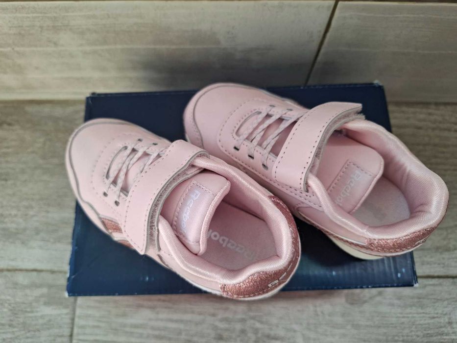 Детски обувки риибок роял 25 номер