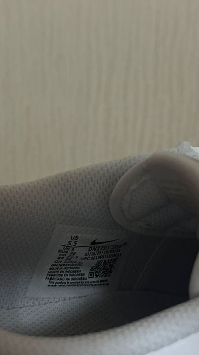 Кроссовки Nike оригинал