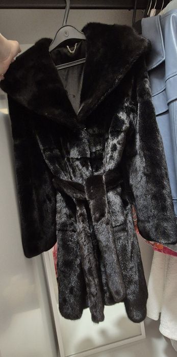 Шуба блэкглама производство Греция