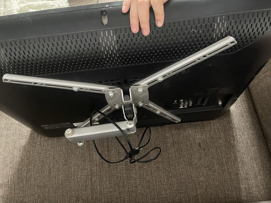 Телевизор PHILIPS