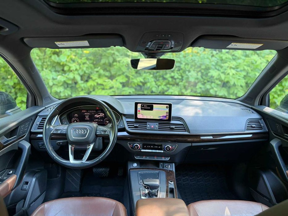 Audi Q5 2.0 Quattro/Panoramic/Bang & Olufsen/Bord digital