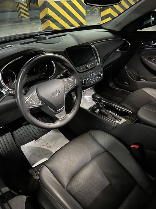 Malibu xl   Holati tiniq zor qarab haydaganman