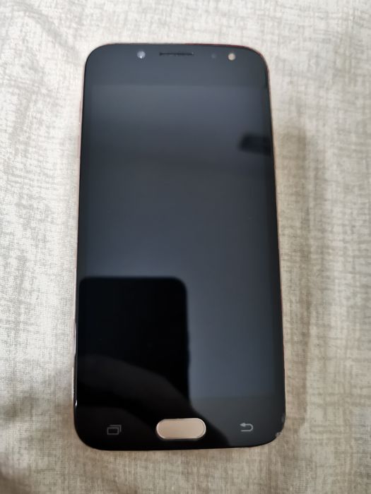 SAMSUNG J6 Отличен.