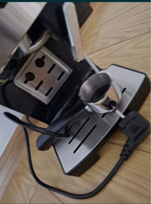 Aparat de cafea BEEM