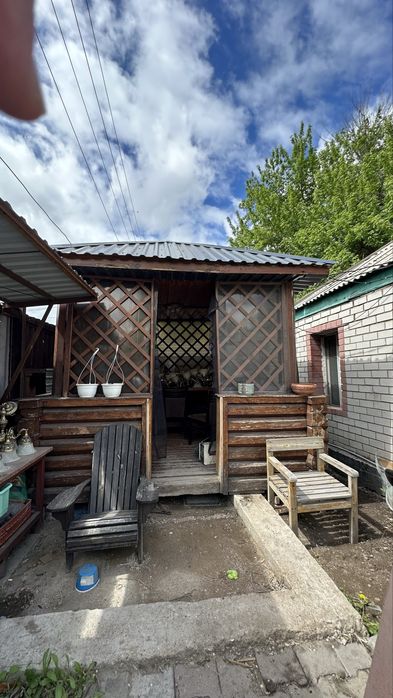 Продам беседку в хорошем состоянии