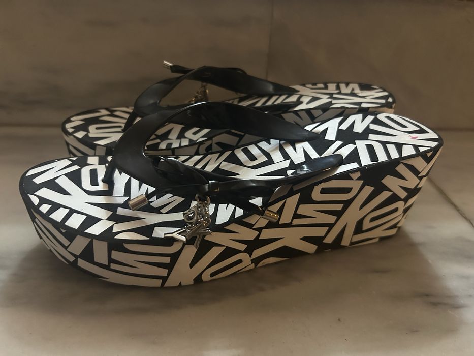 Джапанки DKNY 37н