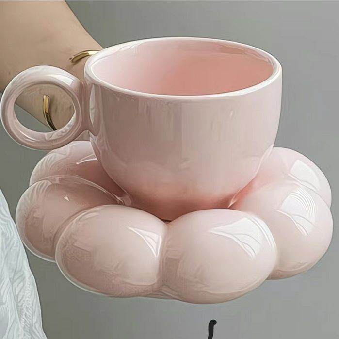 Чашка с блюдцем  шайкесе табағымен