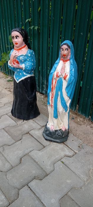 Vând ornamente gradina