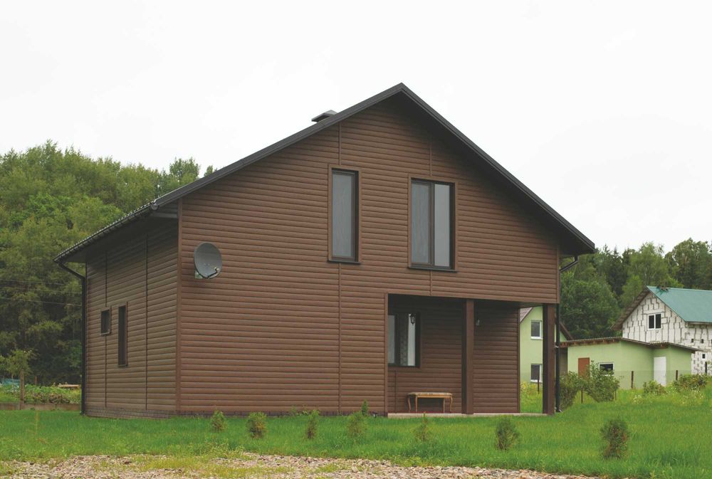 Сайдинг под дерево Дуб. Карнизы, софиты, кирпич, водосток