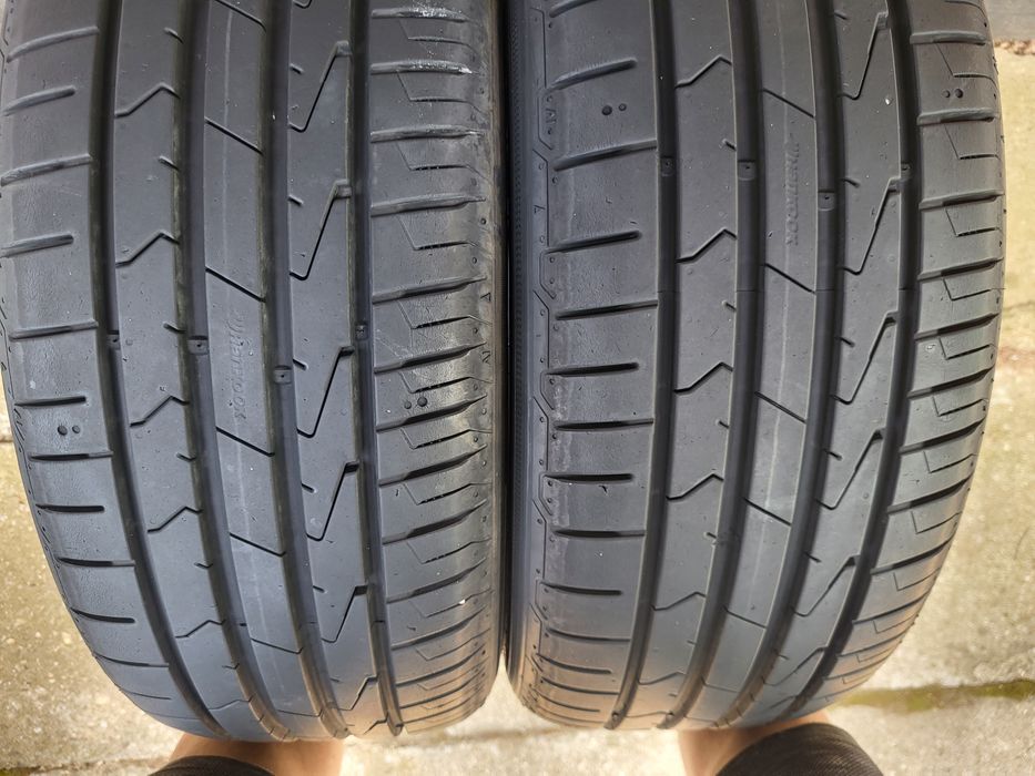 2бр 205/50/17 гумите са неразличими от новите