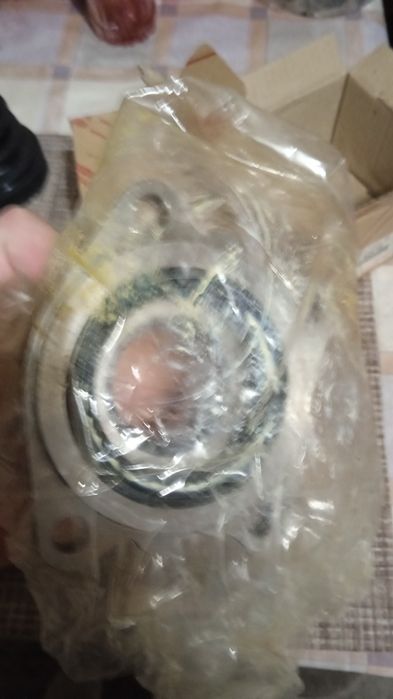 На Рав 4 запчасти