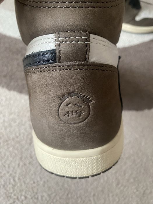 Jordan 1 Retro High OG SP Traviss Scott Mocha