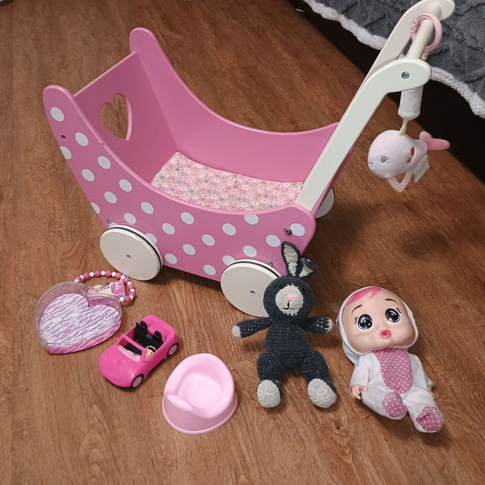 Vând lot de jucării foarte mare