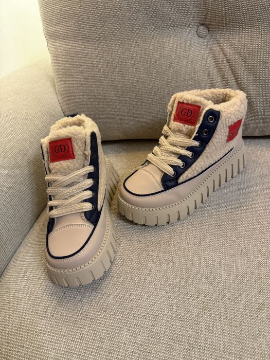 Încălțări Frappuccino Red Detail 37