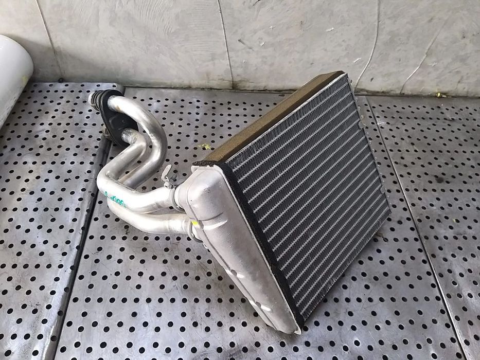 Radiator calorifer apa bord vw golf 5 1k 1k0819031