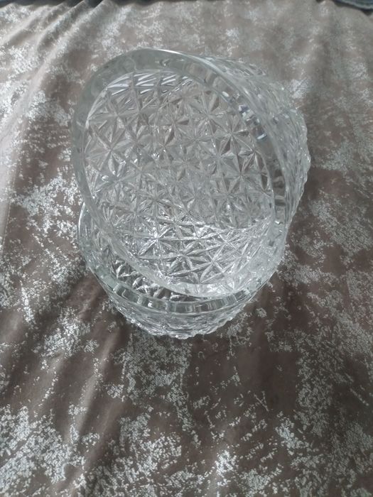 Хрустальные  вазы