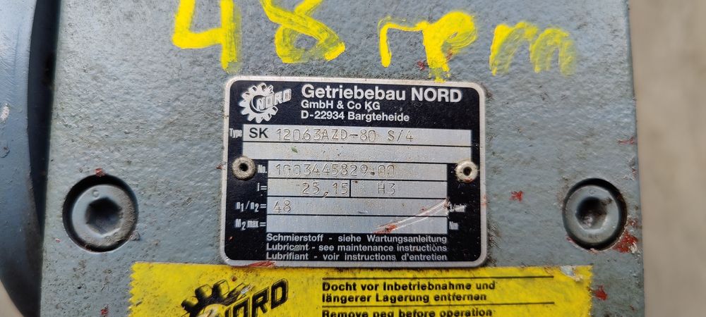 Motor electric trifazat cu reductor, 0.55kW, 48rpm, 380V