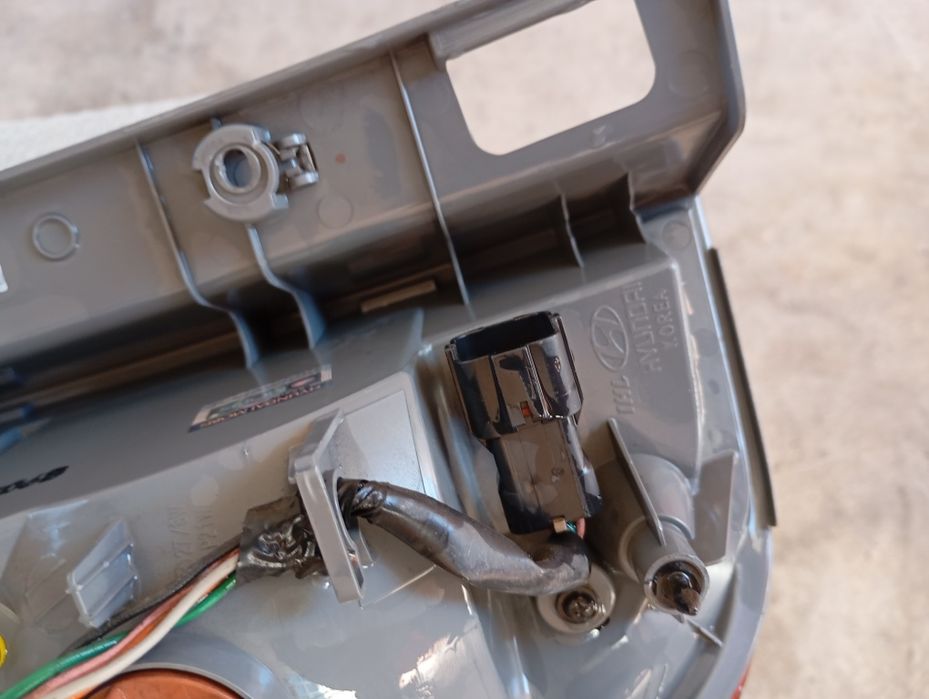 Хундай старикис орка онг томон фара кареиски сотилади