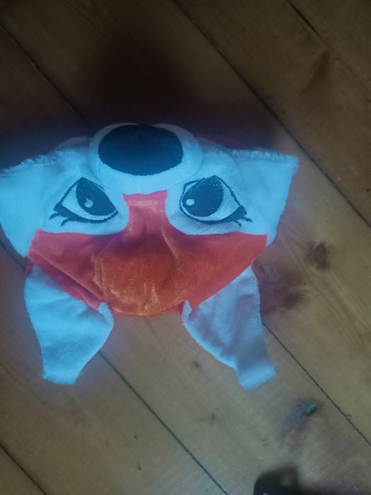 Продам костюм и маску (шапочку)