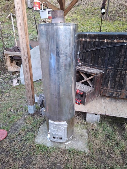 Vând cazane baie inox