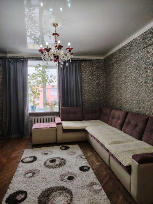Продам 2-х квартиру кирпич 4/5эт, 60 кв.ул.Казахстан д.118