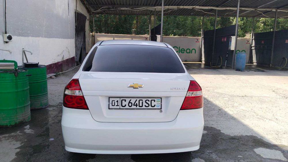 Нексия-3 белий 2018 механика