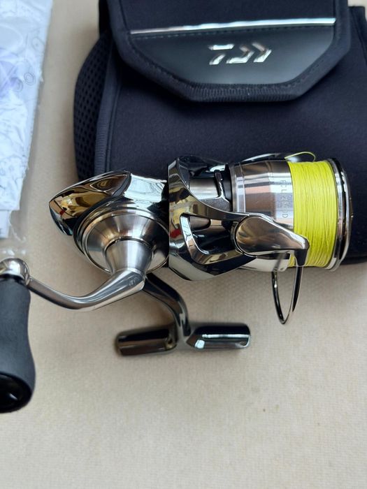 Daiwa Exist PC LT 2500D