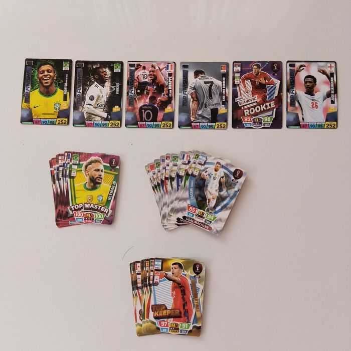 Футболни карти World cup stars 38бр. + футболна фигурка