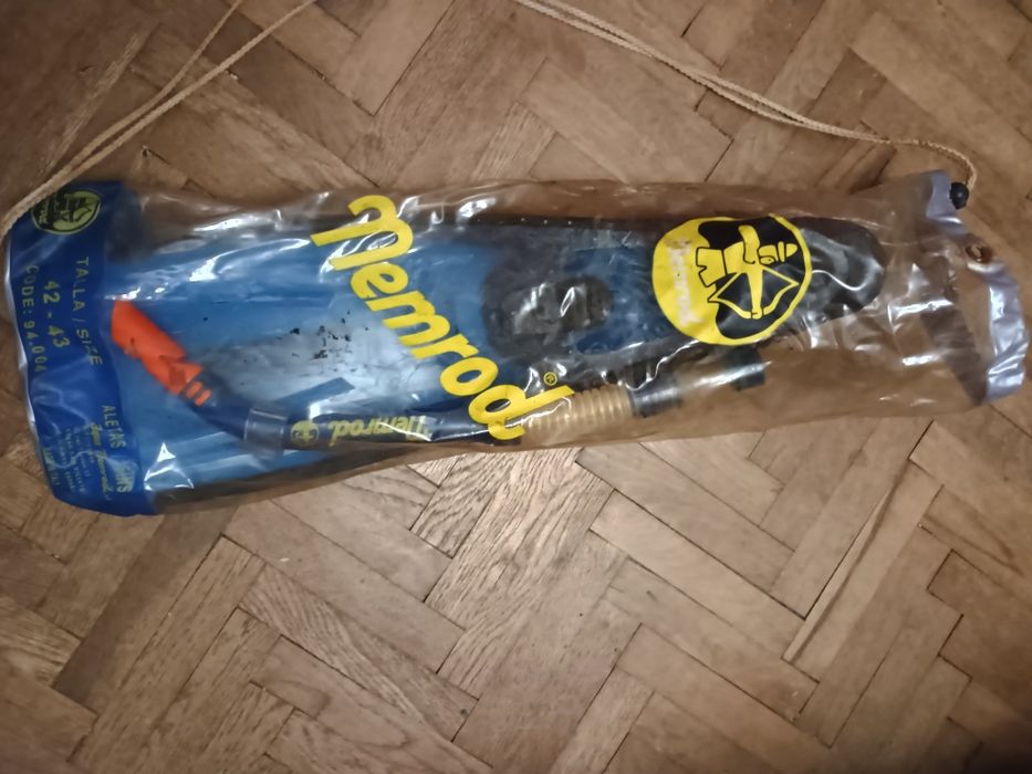 Италиански Плавници 42-43, Маска ,Шнорхел  Нови