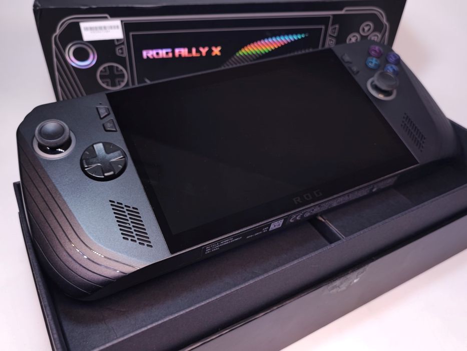 ASUS ROG Ally X(RC72LA) SSD 1TB / 24GB, Garantie 24 luni | #D90947