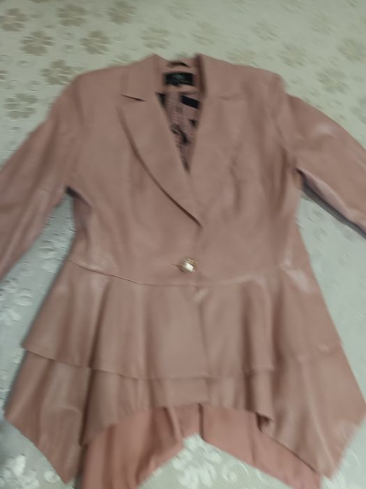 Кожено сако на  Junona