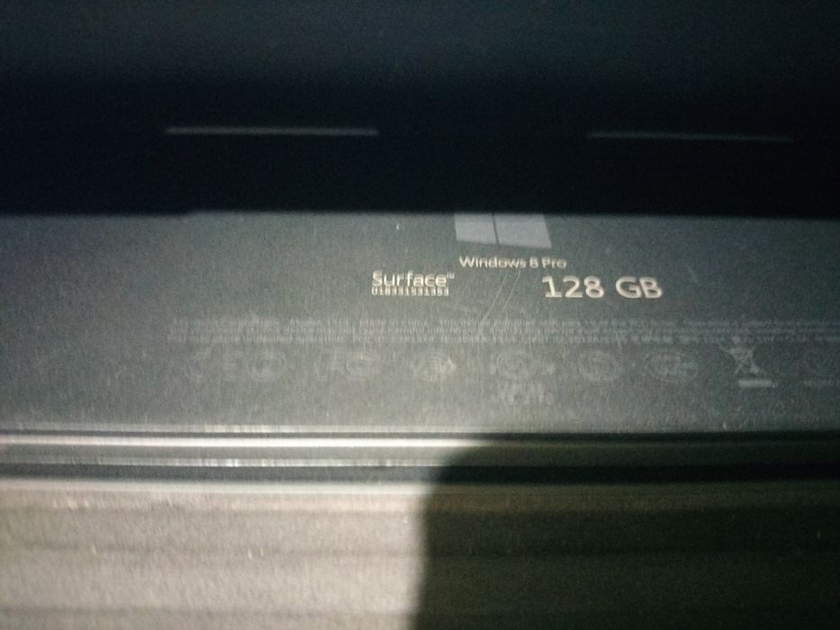 tabletă pc cu tastatura microsoft 128 g
