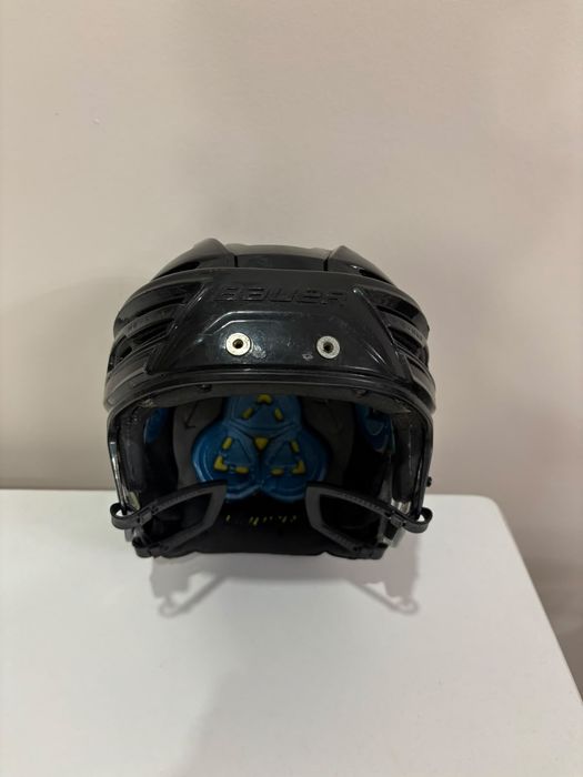 Продам шлем Bauer Bauer Re-Akt 150.