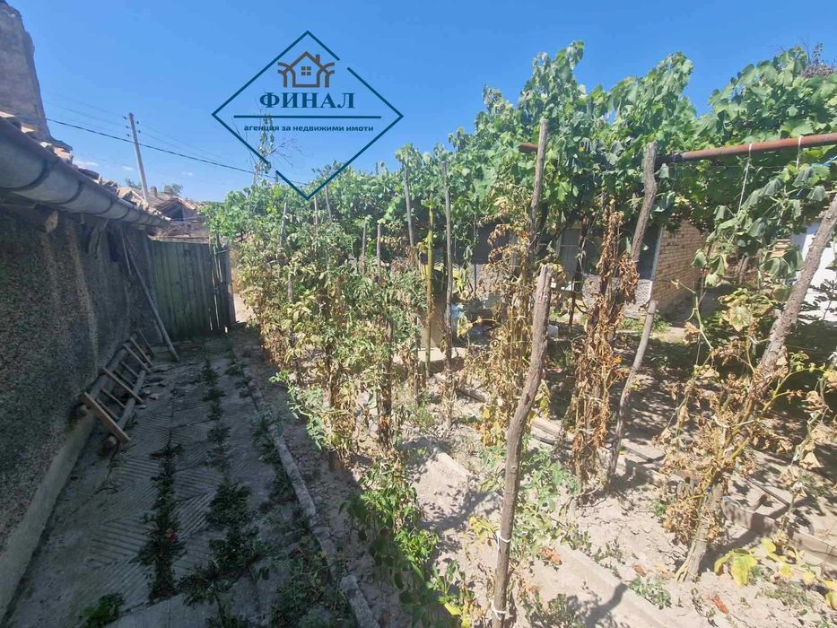 Продава се Къща в с. Вехтово, Област Шумен - 100 кв.м за 164 €/кв.м - Снимка #8