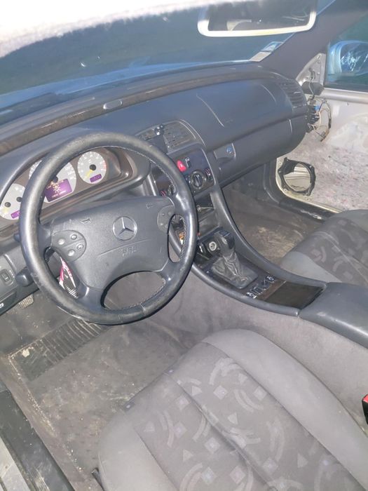 Мерцедес CLK 200 компресор  197кс 6 степена кутия