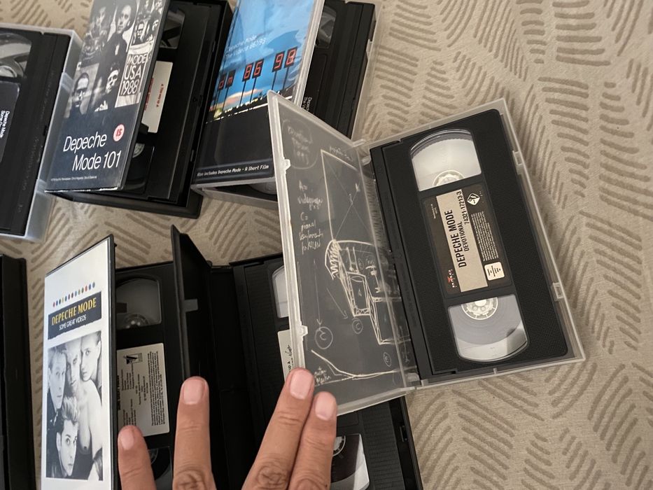 VHS касети Depeche Mode HiFi . Видео Касети.