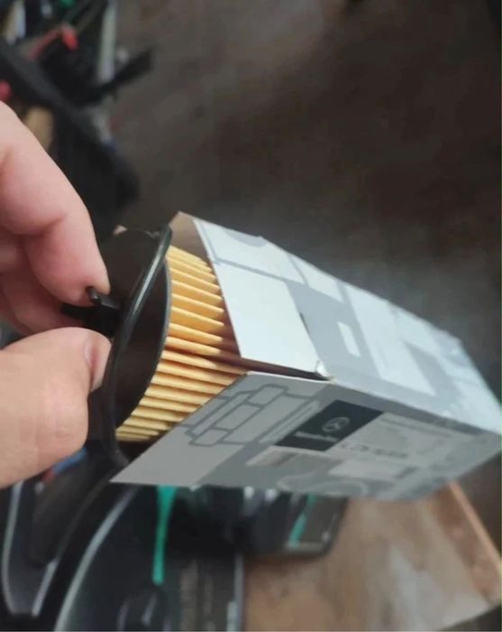 Filtru ulei original Mercedes